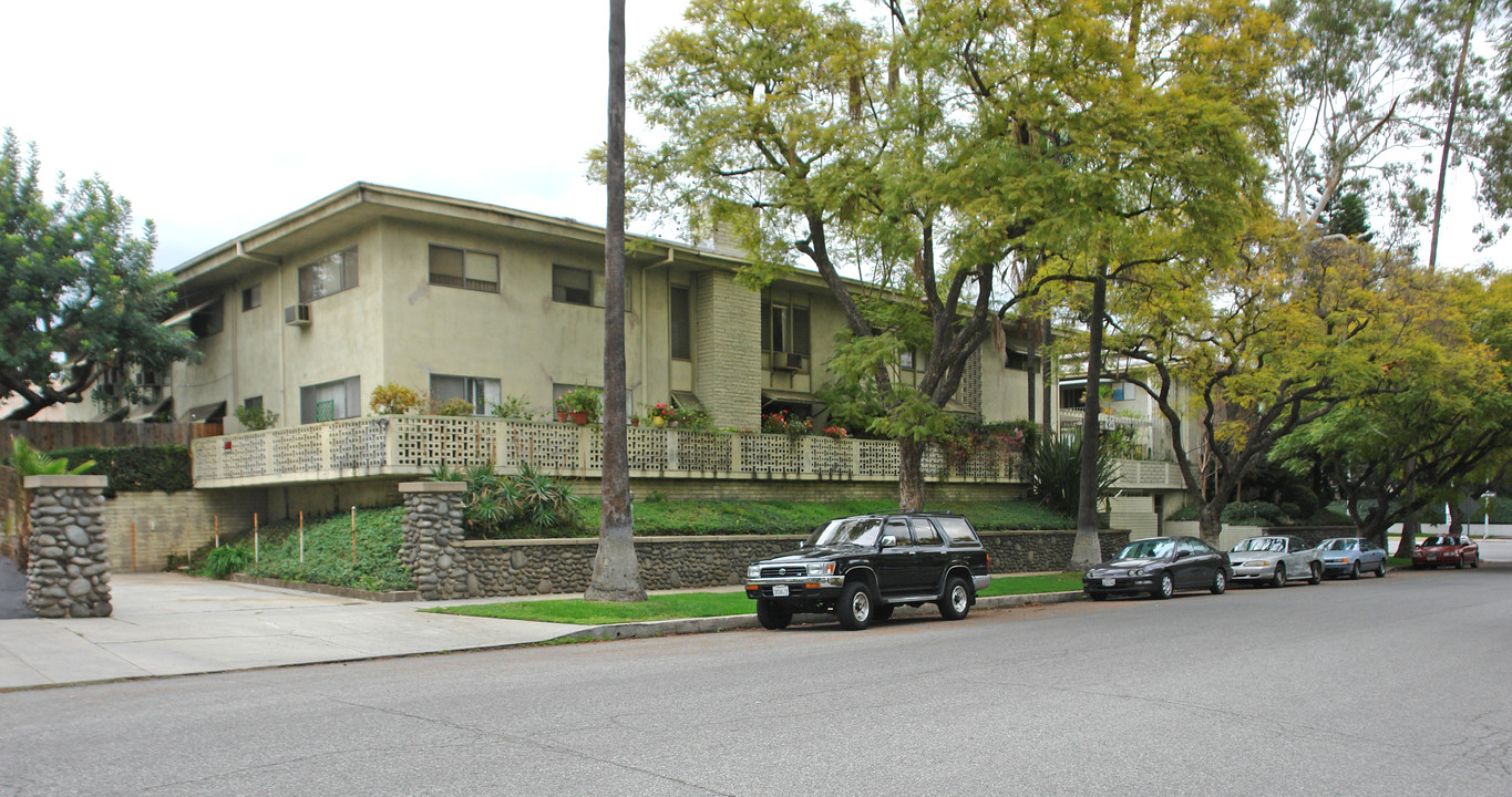 1540 Laurel St in South Pasadena, CA - Foto de edificio