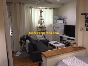 302 Highland Ave, Unit 302 in Somerville, MA - Building Photo - Building Photo