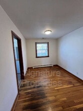 135 N Oak Ave in Highland Springs, VA - Building Photo - Building Photo