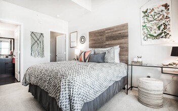 Parkhouse Apartment Homes in Thornton, CO - Foto de edificio - Interior Photo