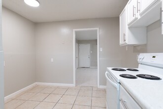 3410 Elizabeth St NW in Huntsville, AL - Building Photo - Building Photo