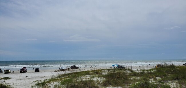 1817 Beacon St in New Smyrna Beach, FL - Building Photo - Building Photo