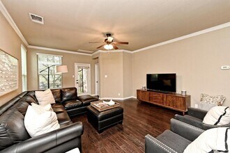 411 S Meadowlark St in Austin, TX - Building Photo - Building Photo