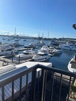 1 Commercial Wharf, Unit Harbourview Condo #68 in Newport, RI - Building Photo