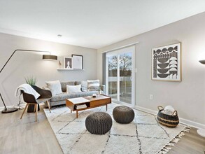 Addison at Princeton Meadows in Plainsboro, NJ - Foto de edificio - Building Photo