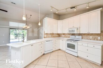 1723 SW 43rd St in Cape Coral, FL - Building Photo - Building Photo