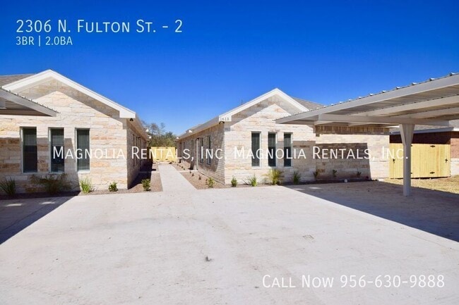 2306 N Fulton St