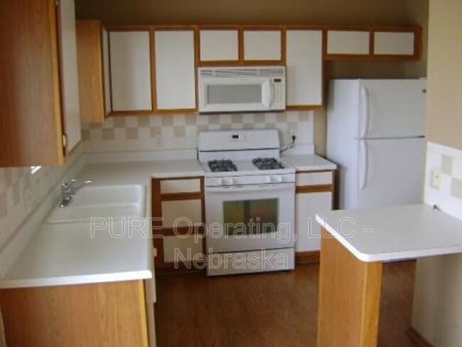 7009 S 177th St in Omaha, NE - Building Photo - Building Photo