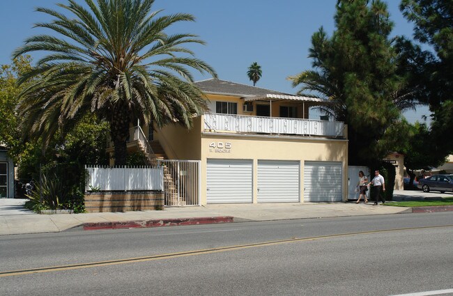 405 W Broadway in Glendale, CA - Foto de edificio - Building Photo