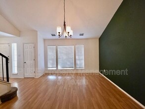 1424 Roxanne's Run in Pflugerville, TX - Building Photo - Building Photo