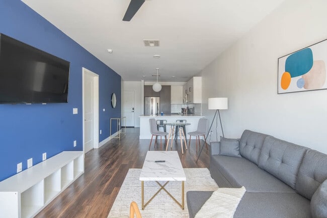 701 W Rio Salado Pkwy
