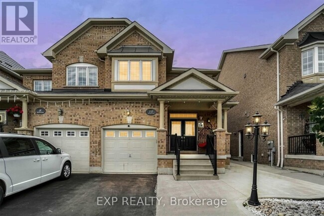 property at 10 Alicewood Grove