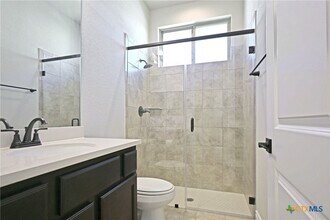 588 Vale Ct in New Braunfels, TX - Building Photo - Building Photo