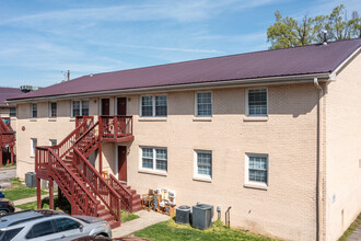 Crystal Gardens in Lexington, KY - Building Photo - Building Photo