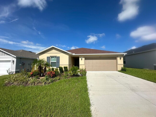 212 Summerlin Ln in Haines City, FL - Foto de edificio - Building Photo