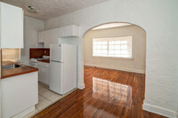 Biltmore Arms/hall in Coral Gables, FL - Building Photo - Building Photo