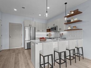 Fox Howe in Framingham, MA - Building Photo - Building Photo