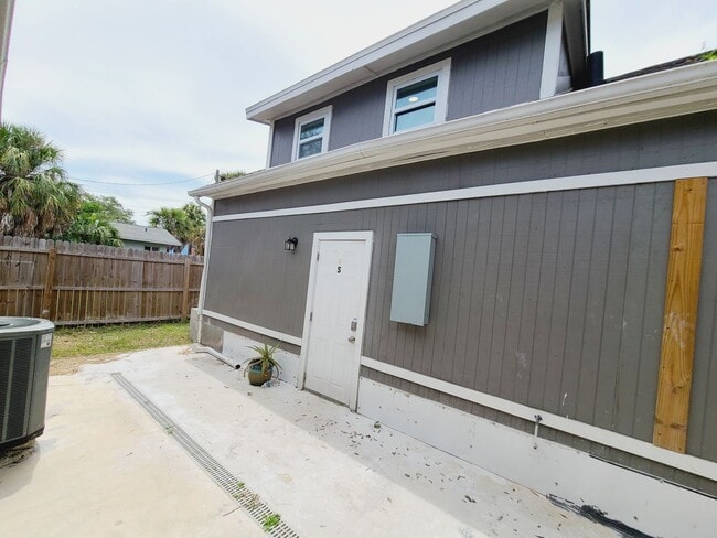 property at 618 17th Ave S