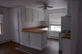 1809 Jackson Ave in Ann Arbor, MI - Building Photo - Building Photo