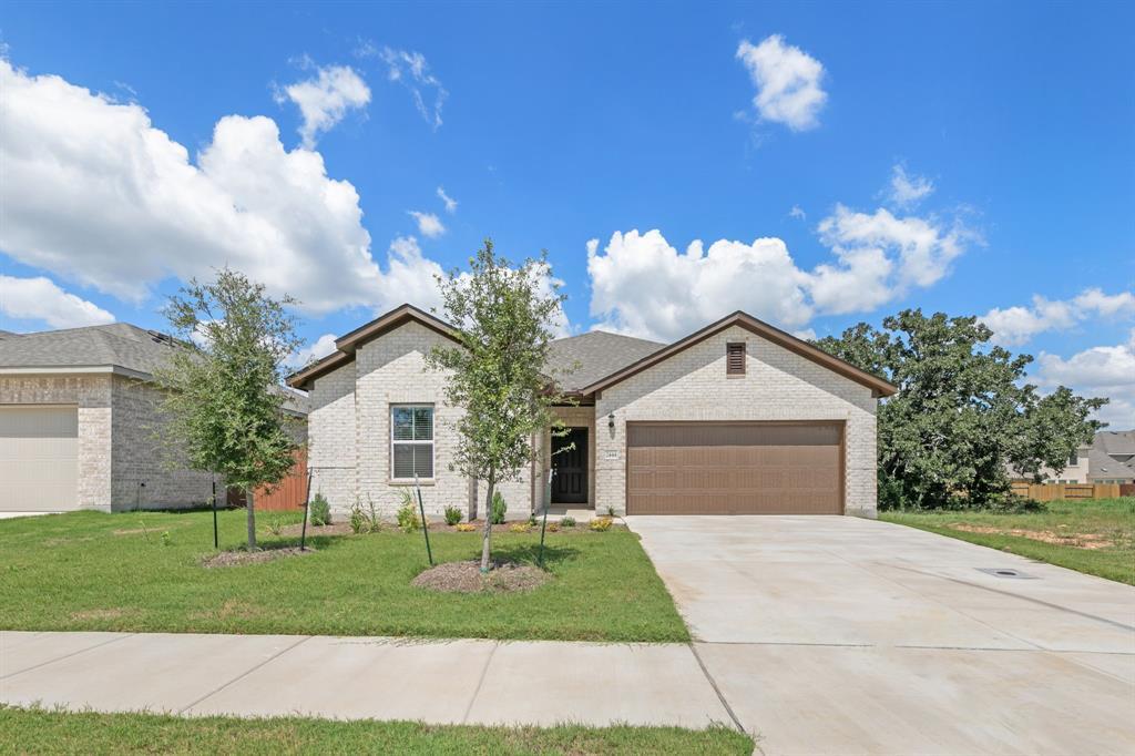 2444 Ambling Trl in Andice, TX - Building Photo