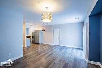 128 Tilbury Ave in Las Vegas, NV - Building Photo - Building Photo