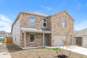2230 Croaker Crk in San Antonio, TX - Building Photo - Building Photo