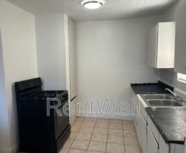 1803 49th St in Lubbock, TX - Building Photo - Building Photo