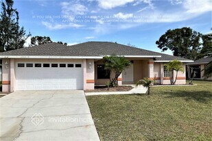 211 SE 19th Terrace in Cape Coral, FL - Building Photo