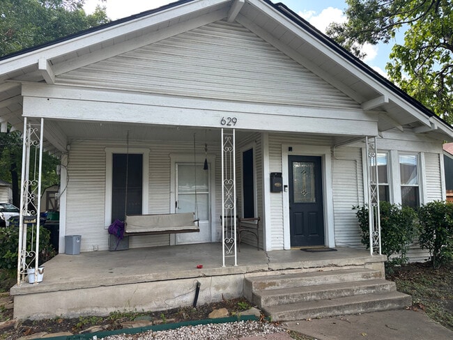 property at 629 Dunn St