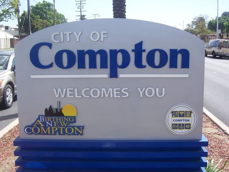 932 W 130th St in Compton, CA - Building Photo