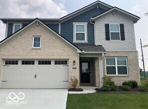 16427 Sedalia Dr in Fishers, IN - Building Photo - Building Photo