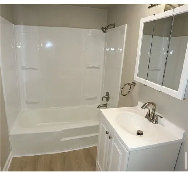 513 Bucktown Rd in Adamsburg, PA - Building Photo - Building Photo