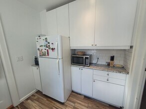 227-227 Summit Ave in Eau Claire, WI - Building Photo - Building Photo