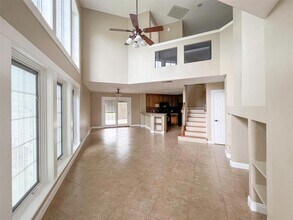 12010 Shady Springs Rd in Austin, TX - Building Photo - Building Photo