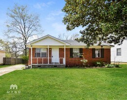 8605 Kinard Cove in Southaven, MS - Building Photo