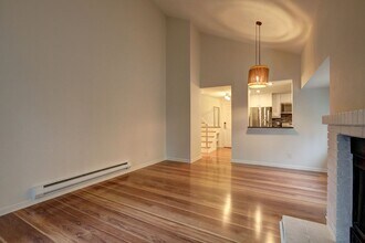 8000 146th Ave NE in Redmond, WA - Building Photo - Building Photo