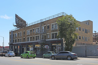 3803 W 8th St in Los Angeles, CA - Building Photo - Building Photo
