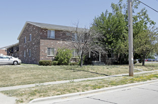 7612 W Calumet St Apartments