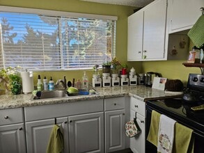 225 E 200 S in Bountiful, UT - Building Photo - Building Photo