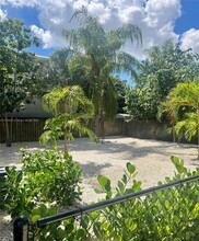 842 Himmarshee St in Fort Lauderdale, FL - Building Photo - Building Photo