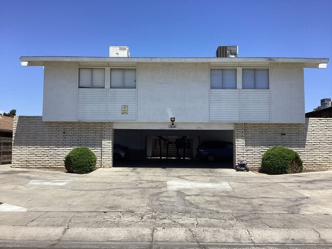 property at 1414 W Vassar Ave