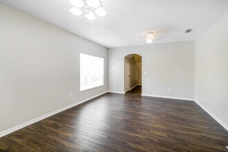 6922 Summer Harbor Ln in Riverview, FL - Building Photo - Building Photo