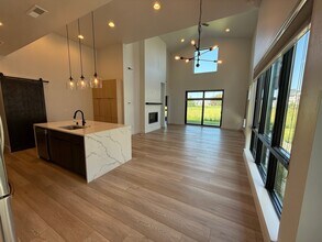 1401 Windrow Dr in Bozeman, MT - Building Photo - Building Photo