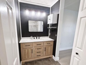 225 SW 113th Way, Unit 225 in Pembroke Pines, FL - Building Photo - Building Photo