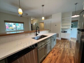103 Deaver St in Asheville, NC - Building Photo - Building Photo