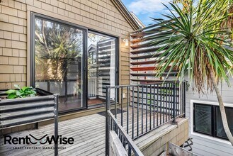 130-136-136 Mullen Ave in San Francisco, CA - Building Photo - Building Photo