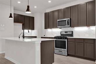 12802 Camellia Glade Ln in Houston, TX - Building Photo - Building Photo