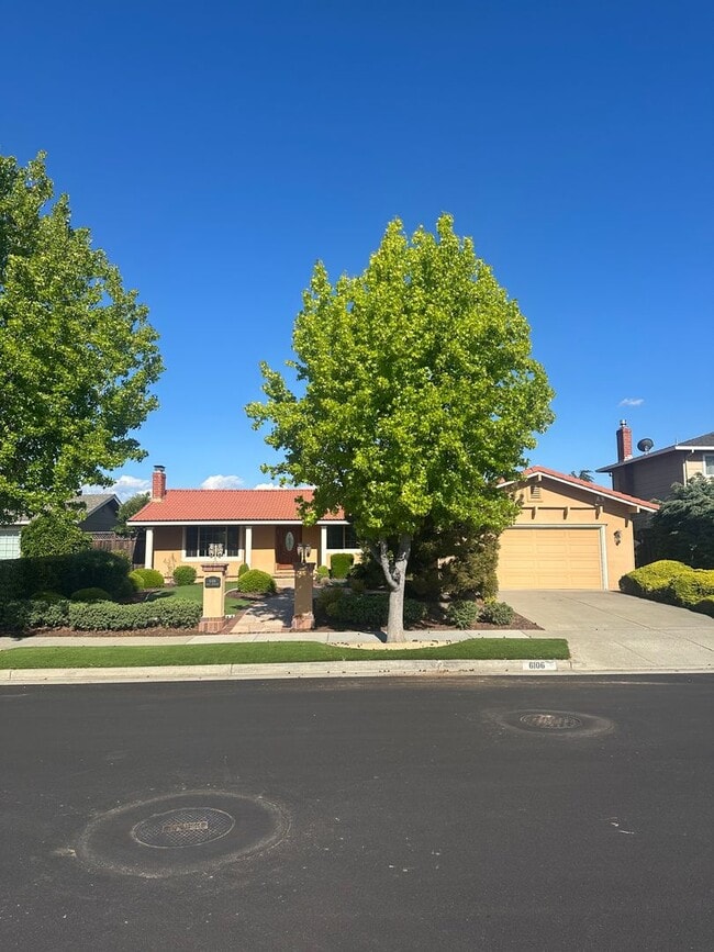 property at 6106 Cll Esperanza