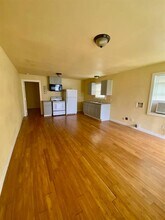 4212 Davenport St in Houston, TX - Building Photo - Building Photo