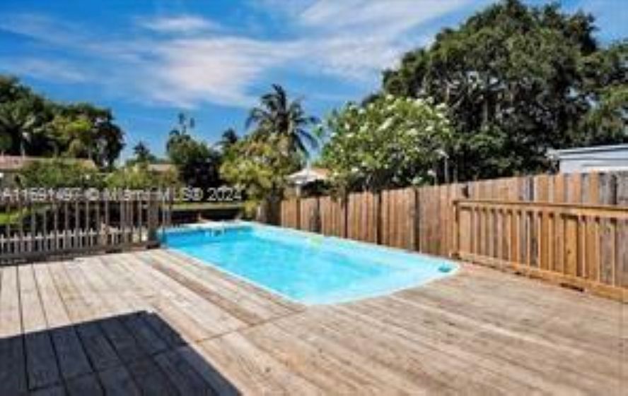 3039 Grant St in Hollywood, FL - Building Photo